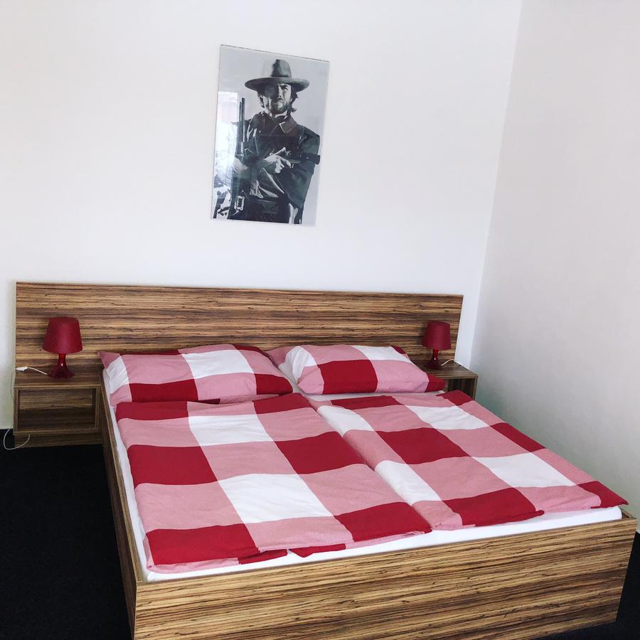 Penzion Dmz Ostrava Ngoại thất bức ảnh